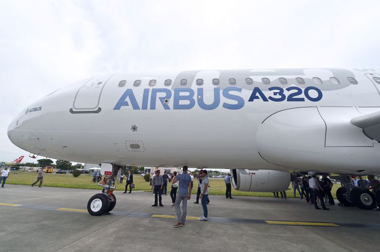 Европейский авиалайнер Airbus A320 Neo является прямым конкурентом самолета Boeing 737 Max.
