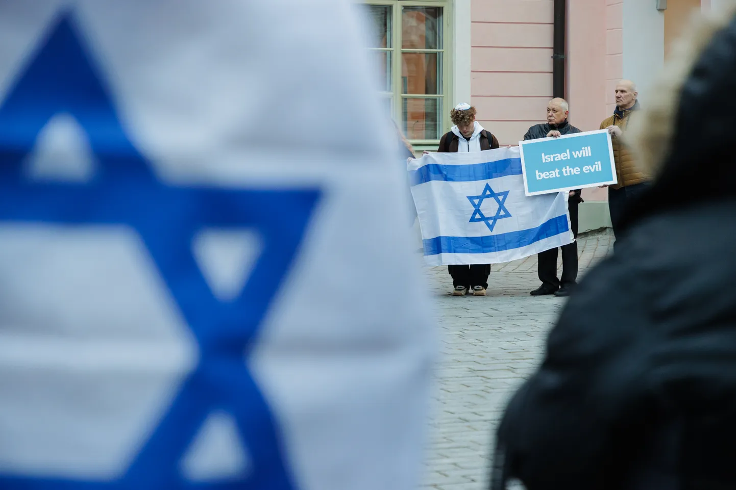 Selle nädala teisipäeval tegime riigikogus avalduse Iisraeli rahva ja riigi toetuseks, millega mõistsime hukka Hamasi terrorirünnakud ja Hamasi alustatud sõja Iisraeli vastu.