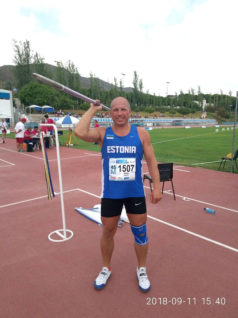 Kui 1990ndate alguses oli Andrei Morozov Eesti kõige kiirem sprinter, siis veteranina võistleb ta odaviskes.