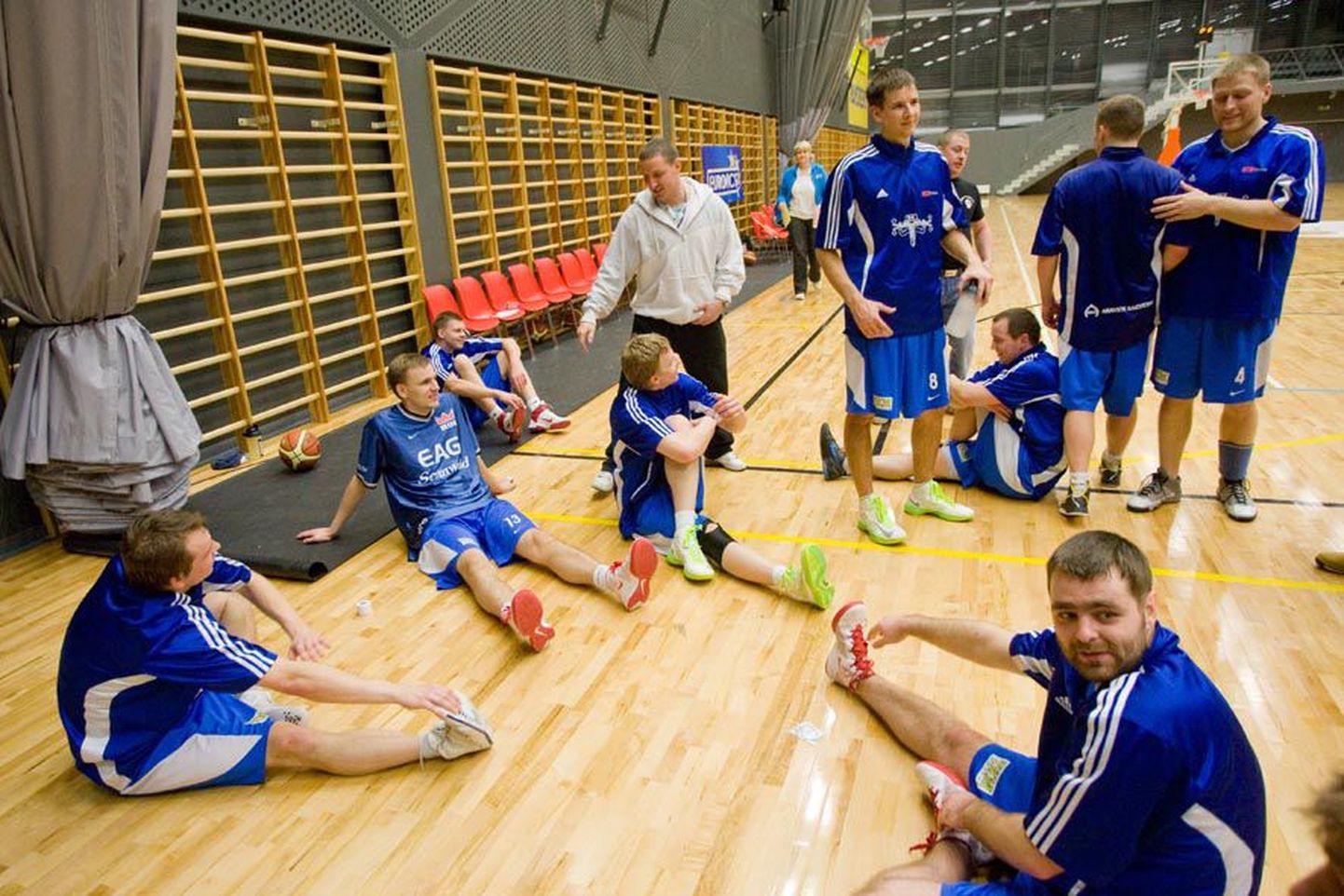 Ambla SK on Eesti teise liiga korvpalli-meistrivõistlustel olnud vägagi edukas ja pääses ühtlasi tugevamasse vaherühma.