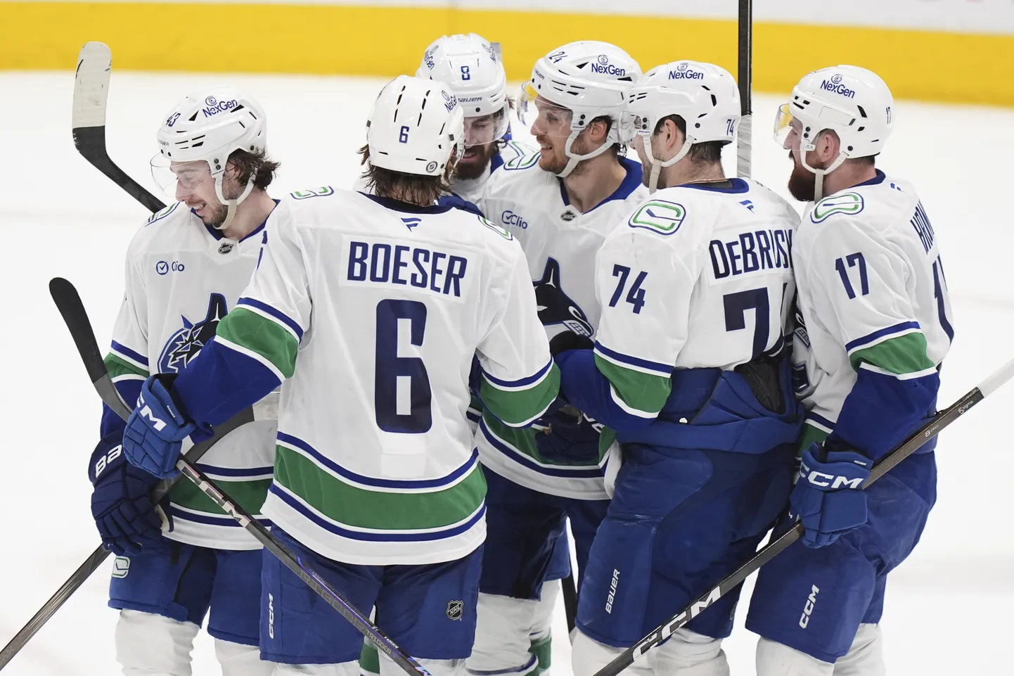 Vankūveras "Canucks" hokejisti