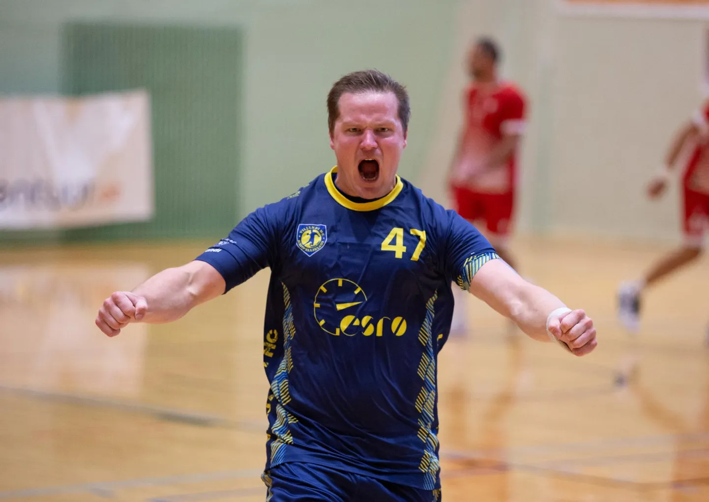 Läinud nädalavahetusel peetud Balti liiga kohtumistes oli Viljandi HC mängijate hulgas suurimas viskehoos Kristo Voika: tema arvele jäi kahe mängupäeva peale kümme väravat.