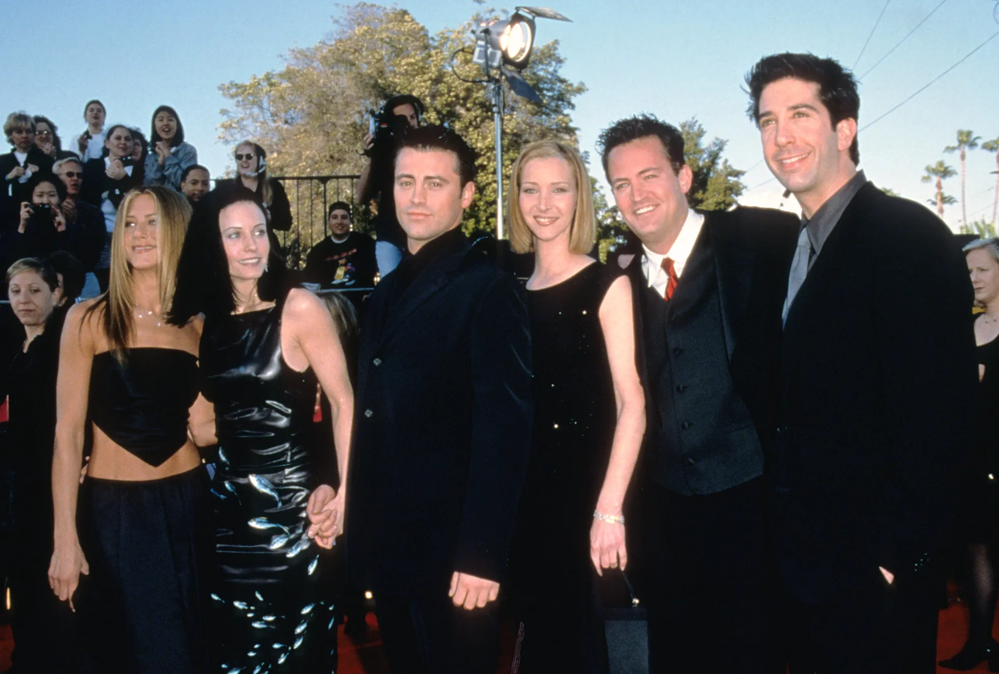 Sarja «Sõbrad» näitlejad Jennifer Aniston (Rachel Green), Courteney Cox (Monica Geller), Matt LeBlanc (Joey Tribbiani), Lisa Kudrow (Phoebe Buffay), Matthew Perry (Chandler Bing) ja David Schwimmer (Ross Geller)
