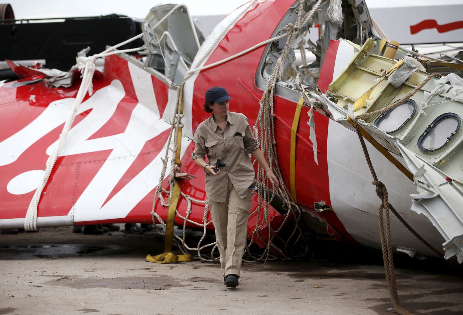 AirAsia reisilennuki QZ8501 vrakk Kalimantani saarel asuvas Kumai sadamas, Indoneesias.