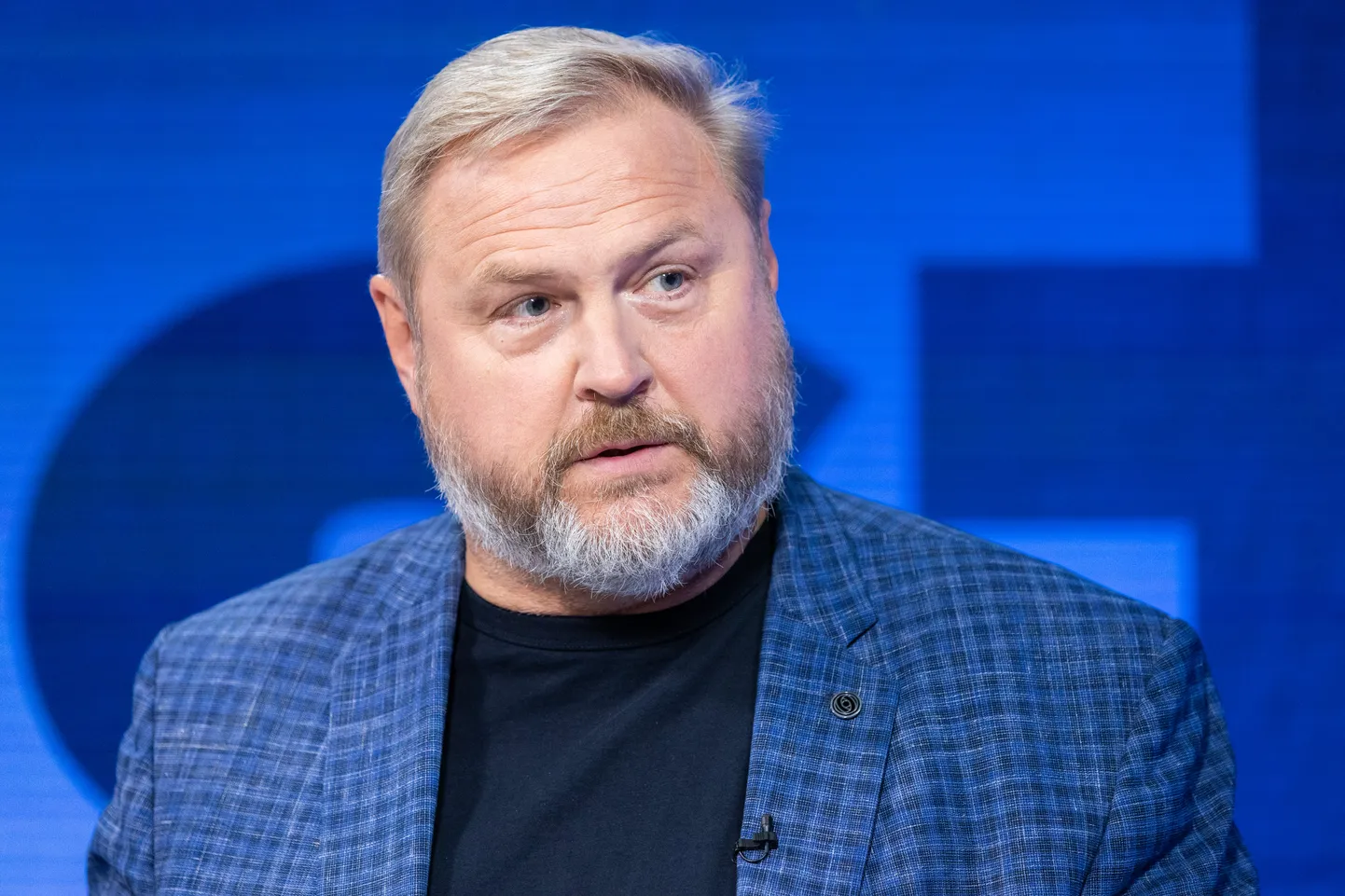 Euroopa Parlamendi saadik, kindral Riho Terras.