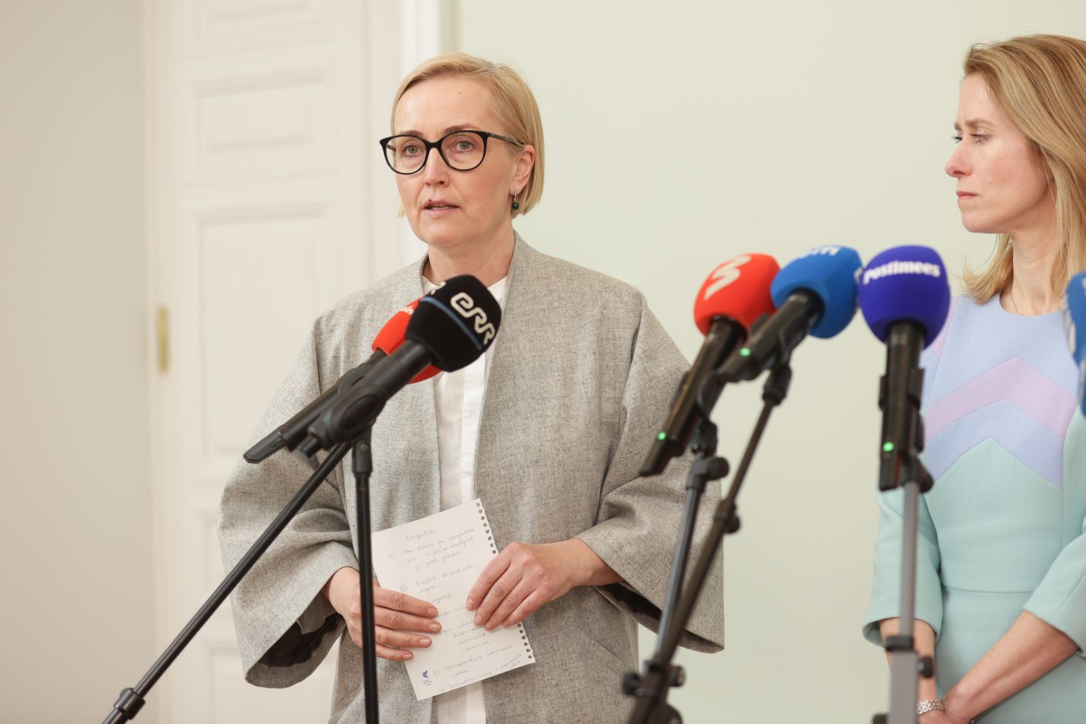 Koalitsioonikõneluste pressibriifil osalesid Kristina Kallas, Kaja Kallas ja Riina Sikkut.