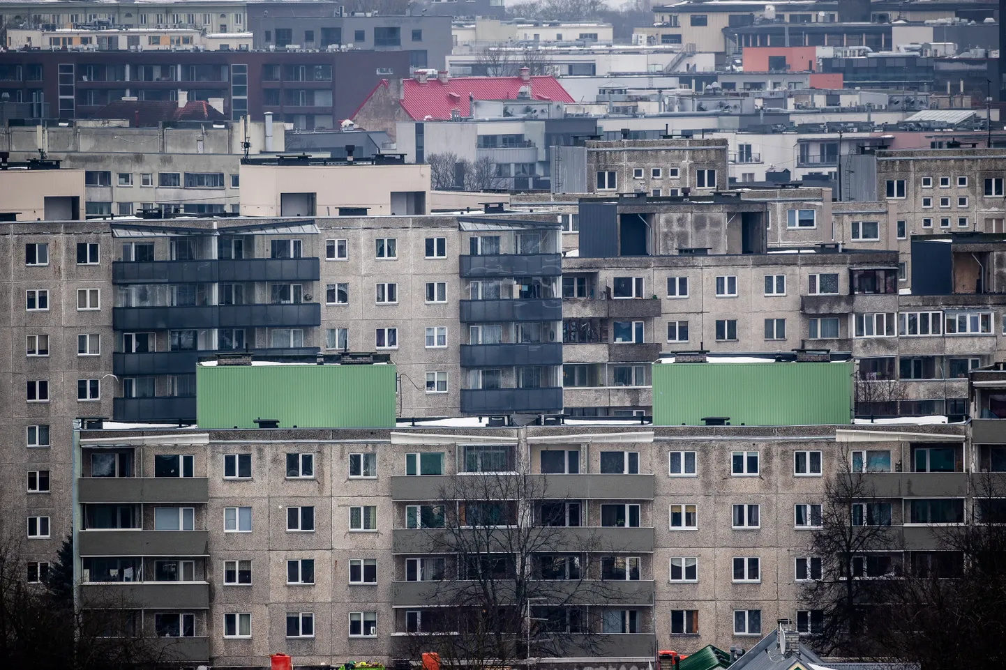 Möödunud aastal valmis Eesti riiklik rekonstrueerimisstrateegia, mis seadis sihiks aastaks 2030 korda teha 22 protsenti rekonstrueerimata hoonete pindalast ning aastaks 2050 peaaegu kogu hoonefondi.