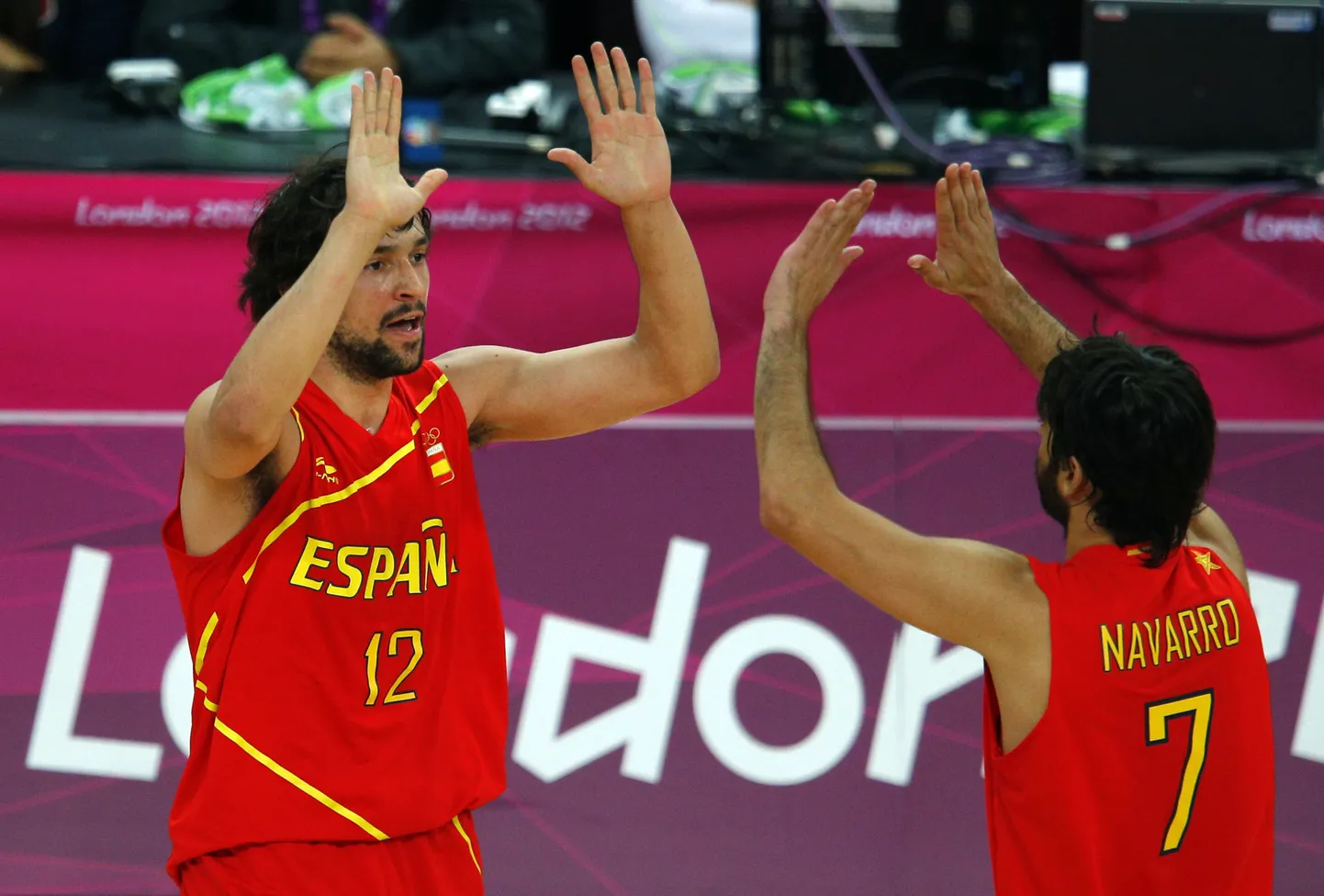 Sergio Llull (vasakul) ning Juan-Carlos Navarro.