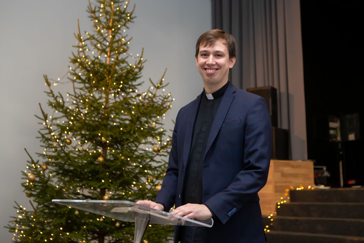 SIMON GRAF Kuressaare Nelikaare kogudusest usub, et jõulutunne ärkab meis siis, kui ta on selleks valmis.