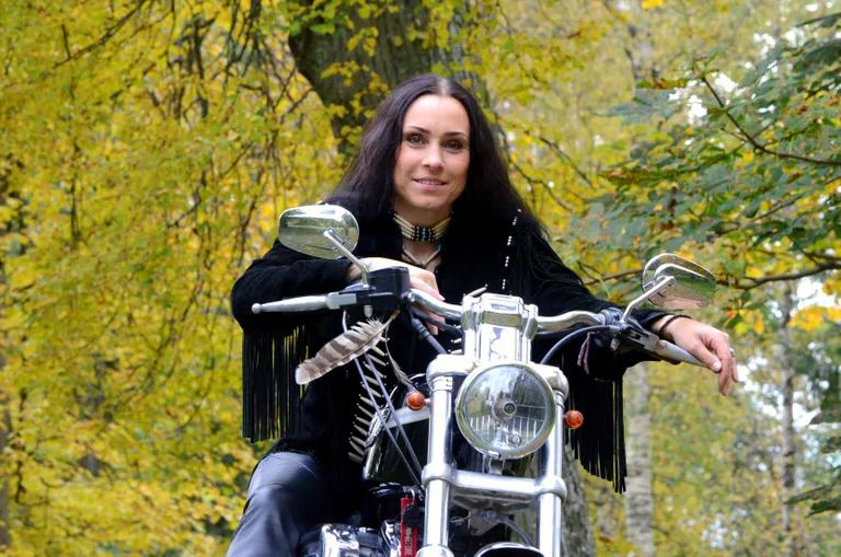 Mootorrattad on Siiri Kuusmanni kirg. Tema raudratsu on 1200-kuubikuline Harley Davidson Sportster. Foto: