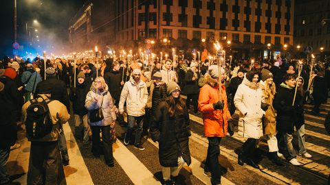 ATRODI SEVI ⟩ 18. novembra lāpu gājiens Rīgā