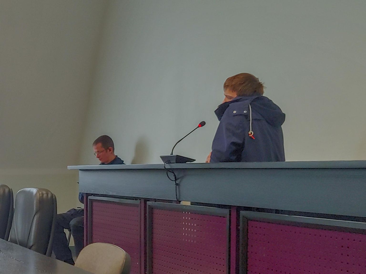 Kohtusaalis tunnistas Raivo Palmiste end tasasel häälel süüdi.