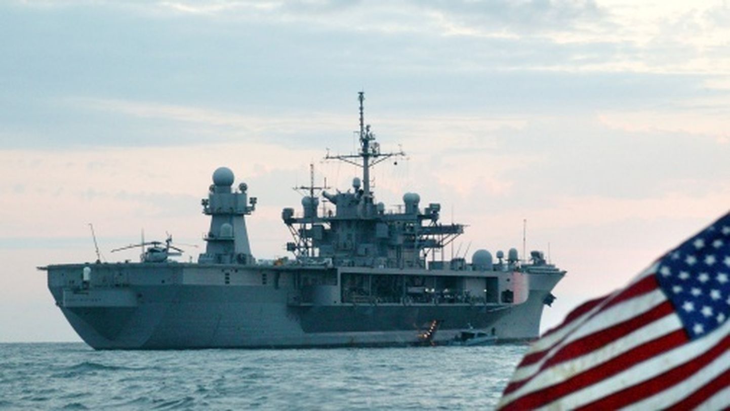 ASV militārais kuģis "USS Mount Whitney"