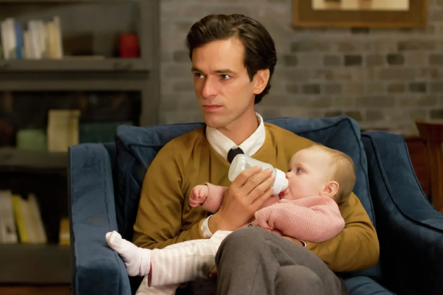 Lesk David (Romain Duris) üritab pärast naise surma beebiga hakkama saada.