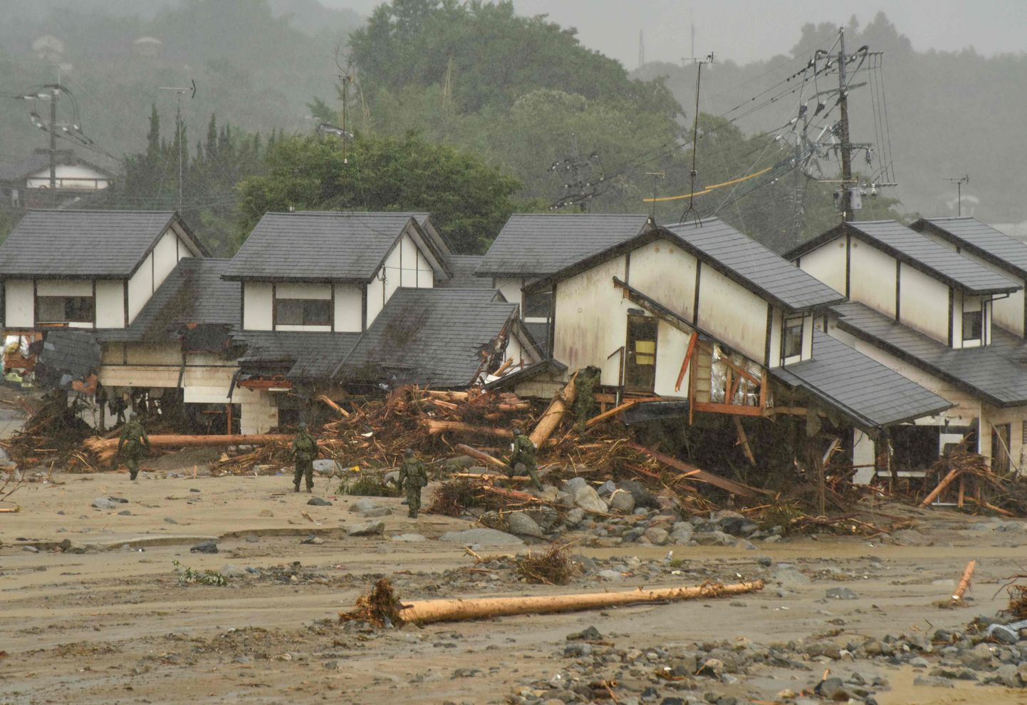 Maalihked, üleujutused ja äge sadu Fukuoka prefektuuris Jaapanis.