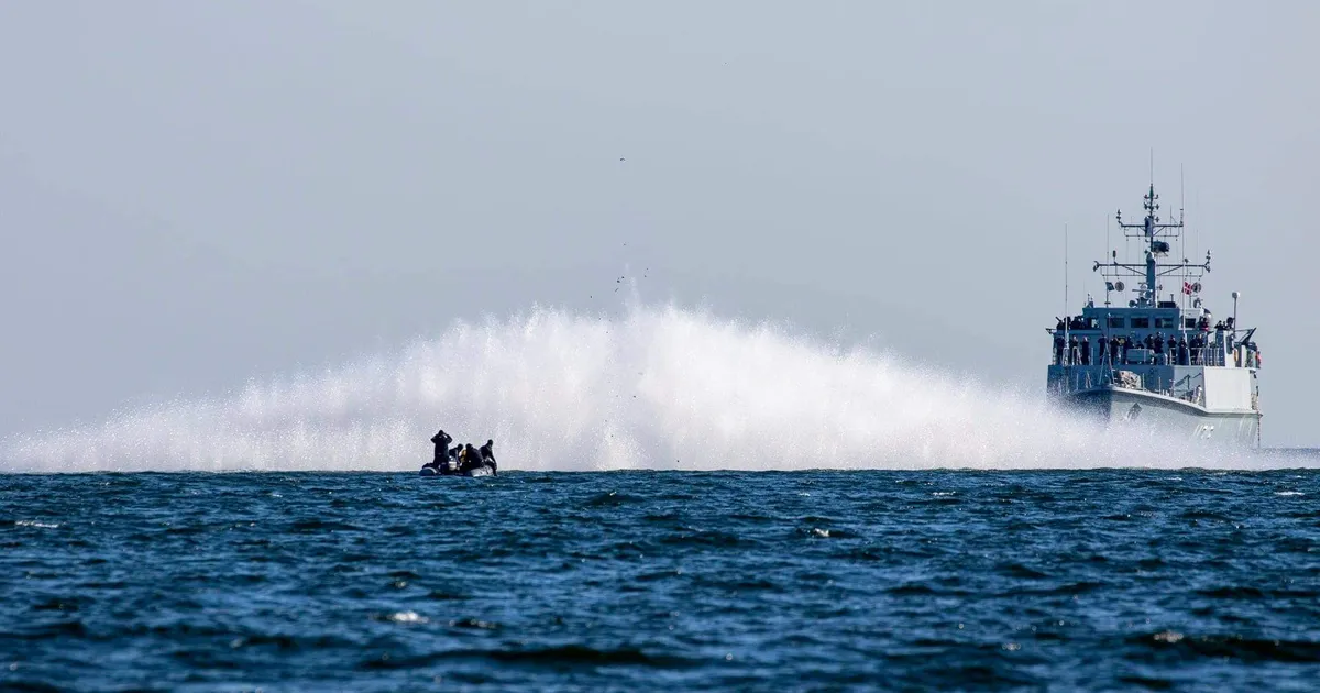 Finland and Estonia Say Their Mine Countermeasure Ships Not Ready for Hormuz Mission