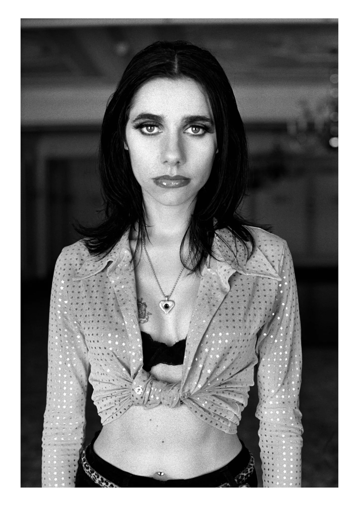 P J Harvey  photographed by Jane Bown , 1995 .
Polly Jean Harvey ( born 9 October 1969 ) is an English musician and singer - songwriter .