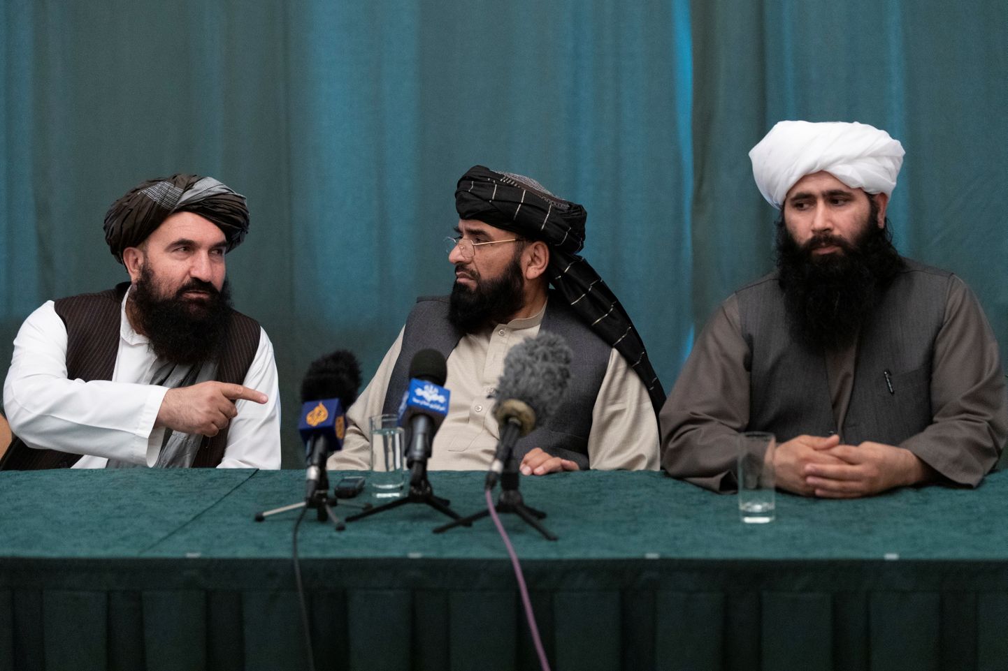 "Taliban" locekļi preses konferencē Maskavā, Krievijā 2021. gada 19. martā.