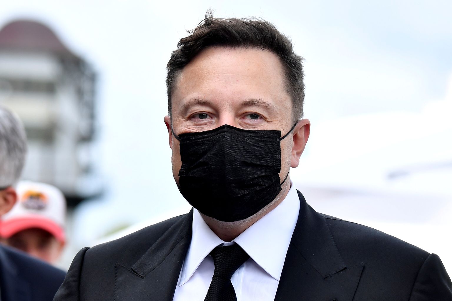 Kaitsemaskis Elon Musk 2. septembril 2020 Saksamaal Berliinis