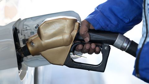 Минфин предлагает снизить акциз на дизельное топливо примерно на 15%