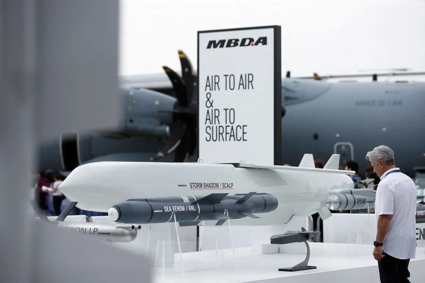 Крылатая ракета Storm Shadow / SCALP на 54-м международном авиасалоне в Париже в аэропорту Ле-Бурже, Франция, 20 июня 2023 года.