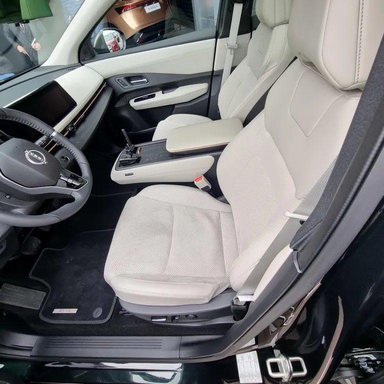 Nissan Ariya. Foto sõiduproovilt Madridi ringrajalt.