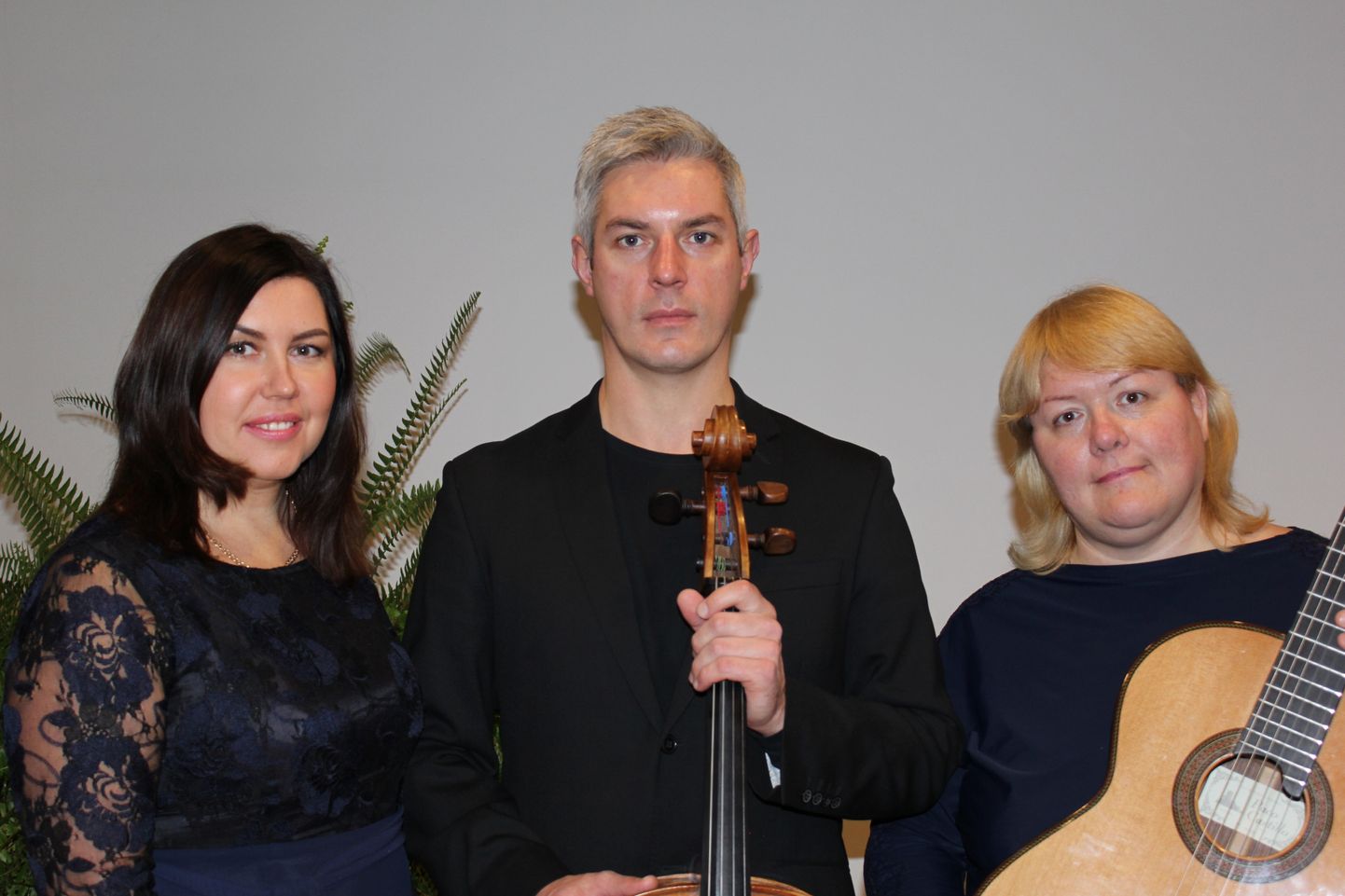 Eesti muusikutest koosnev uus trio esitab lääne ja eesti heliloojate teoseid.