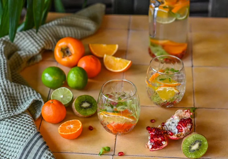 Вода со вкусом тропиков.