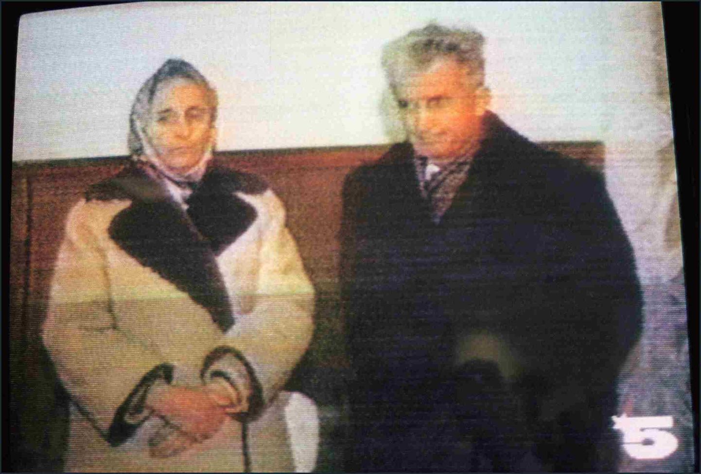 Elena ja Nicolae Ceausescu oma viimasel elupäeval - 1989. aasta 25. detsembril.