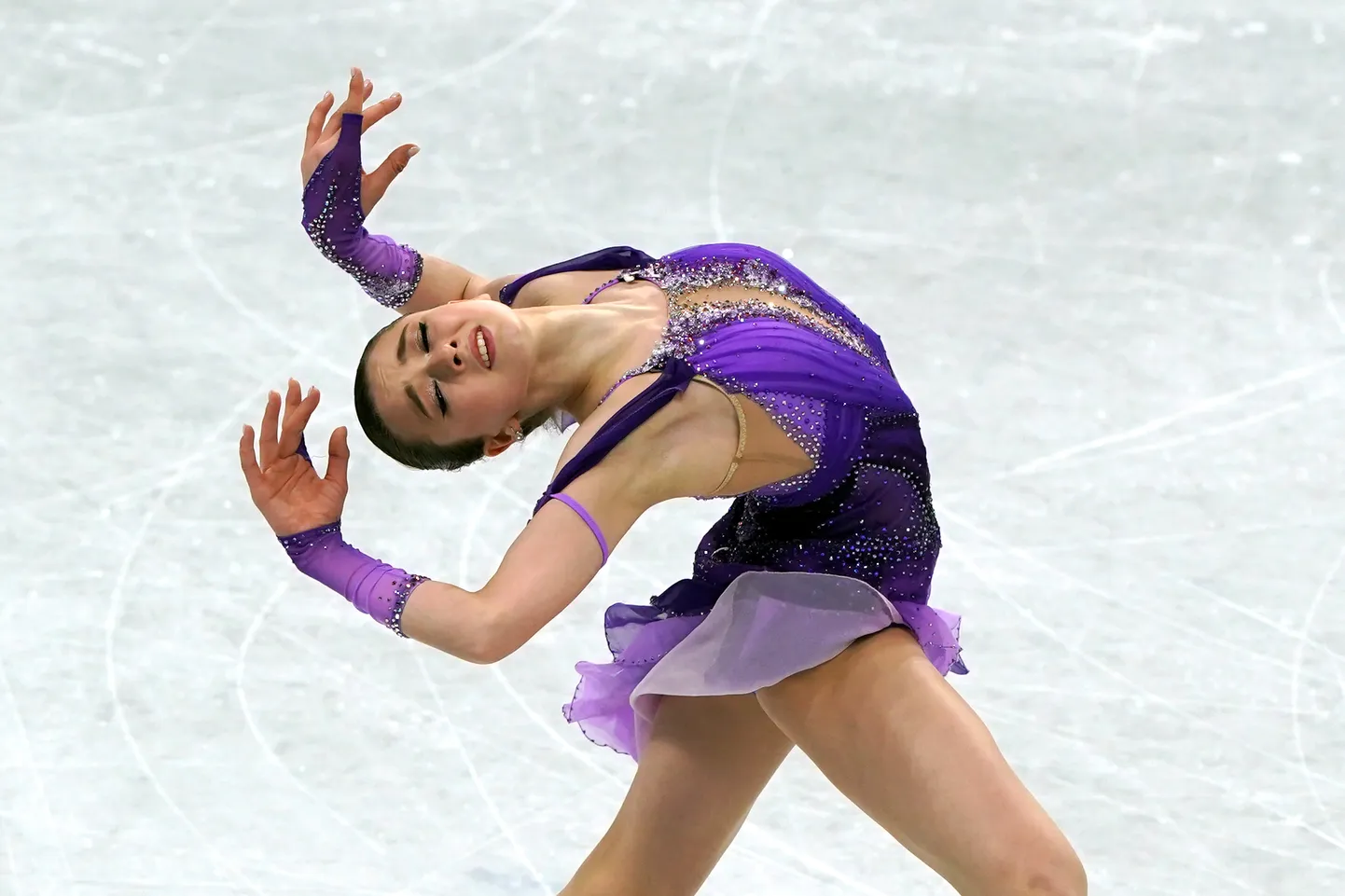 Камила Валиева.