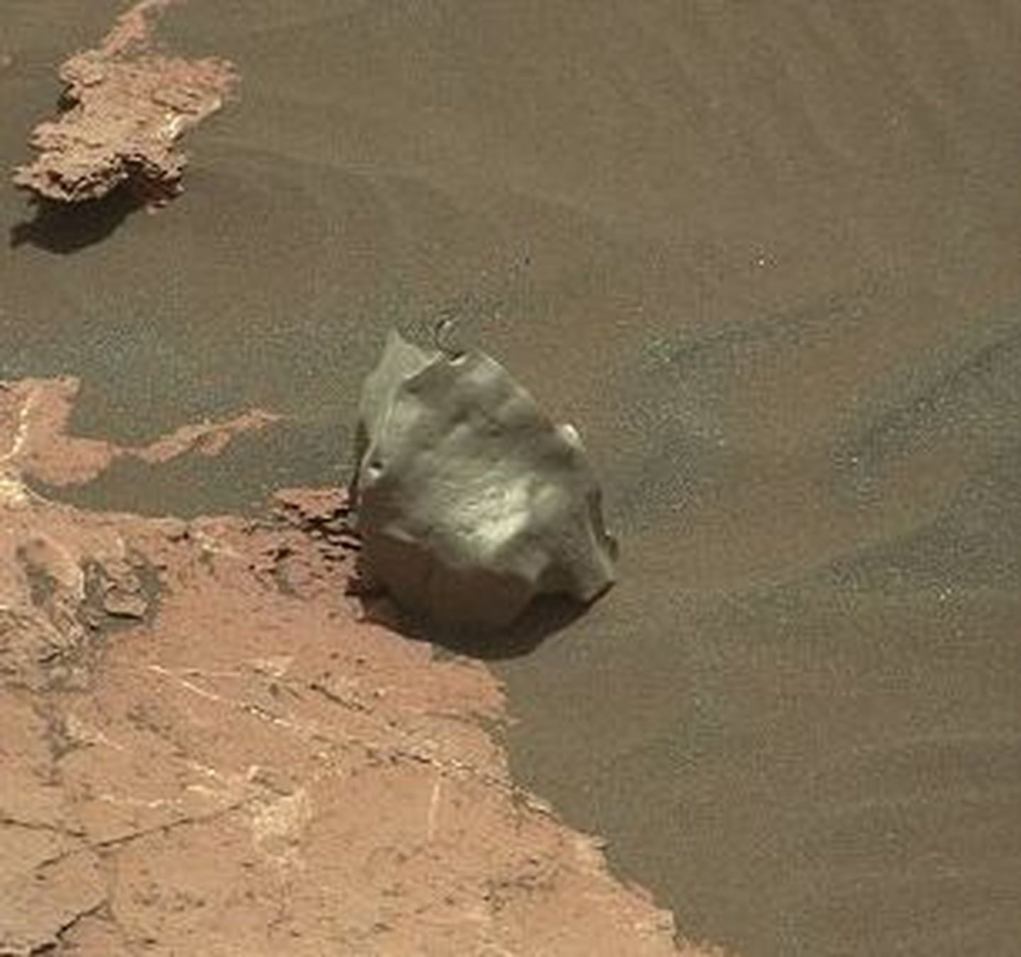 Curiosity leitud objekt Marsilt