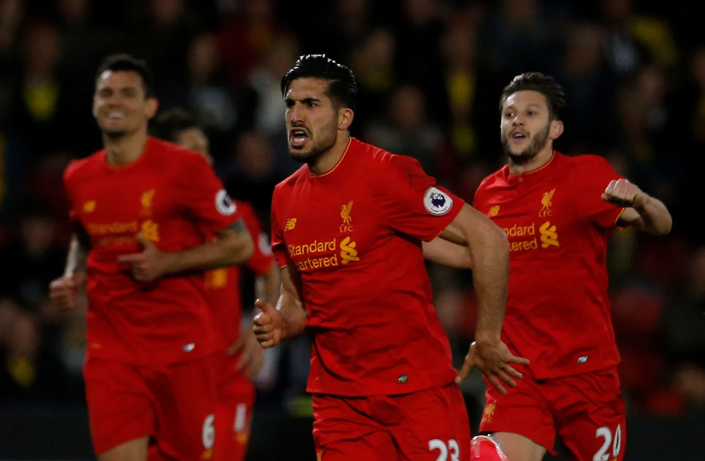 Emre Can (keskel) tähistamas Watfordi vastu löödud väravat.