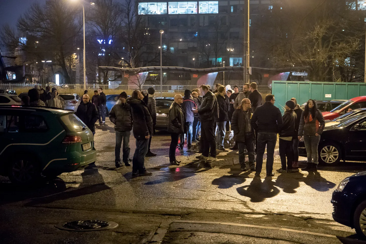 Taxify taksojuhtide vaikne meeleavaldus.