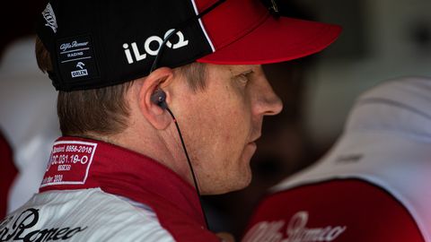 Paljulubav algus: Räikkönen näitas testil kiireimat aega