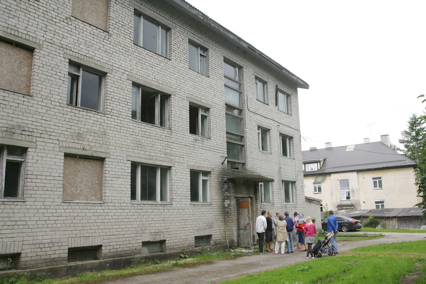 Maja Viisul, kuhu müüdi ühe euroga kortereid.