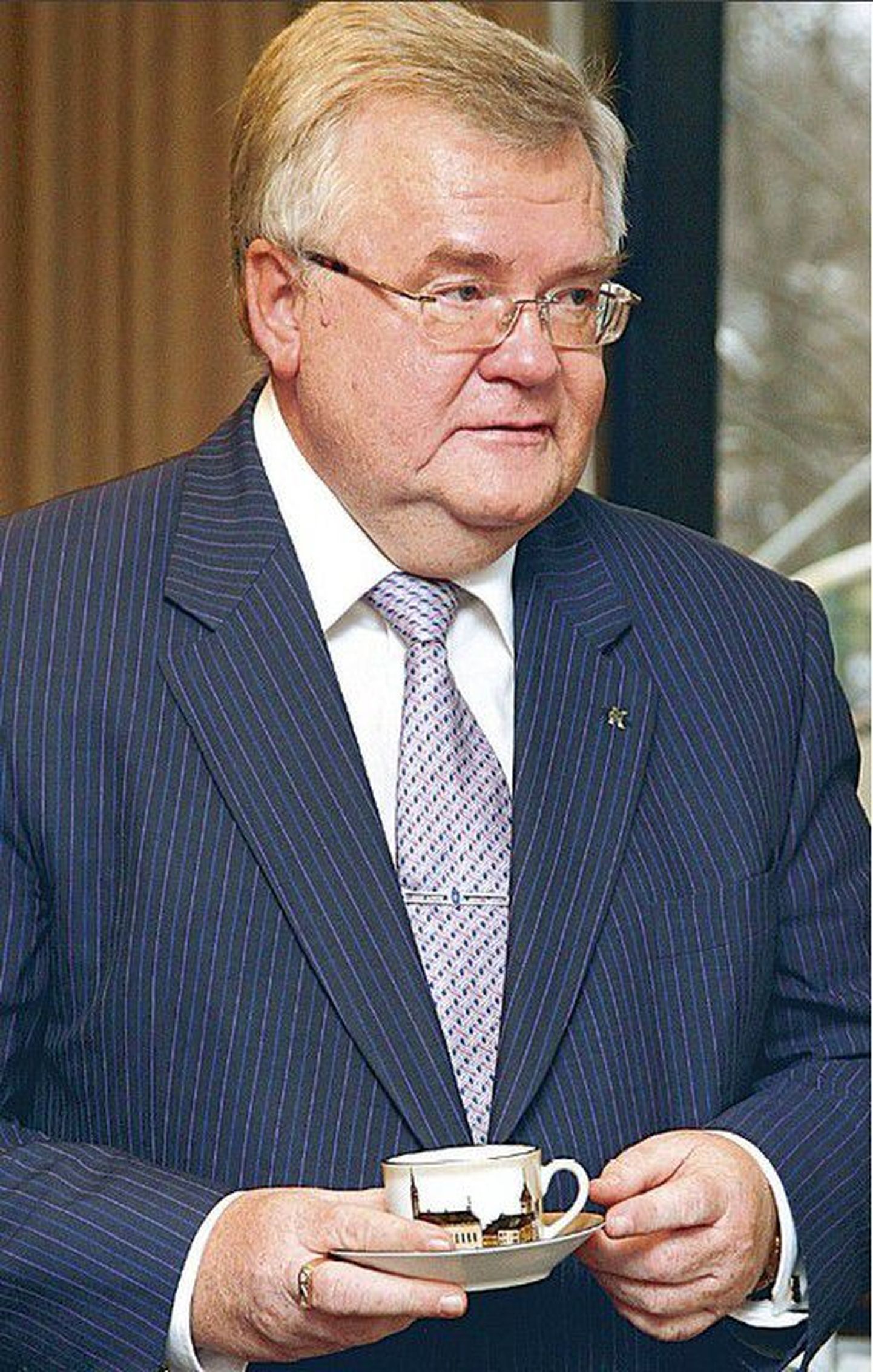 Uisuliidu president ja Tallinna linnapea Edgar Savisaar.