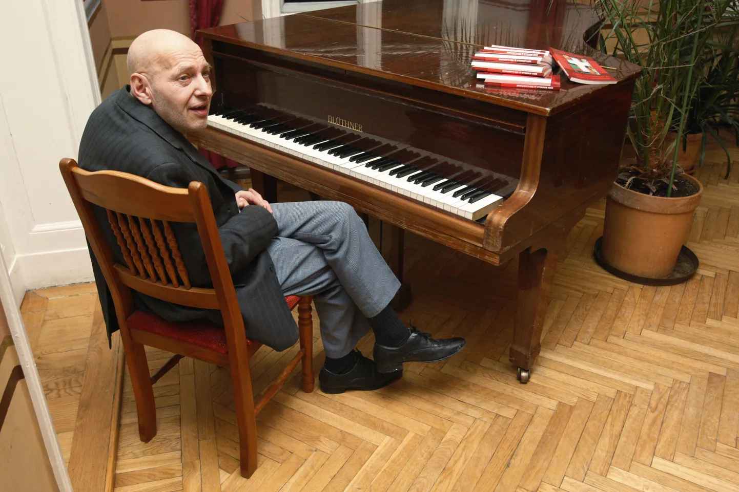 TWoodstocki sünnipäveõhtu avab Tartu bluesi kardetud ja hinnatud grand old man Aleksander Müller.