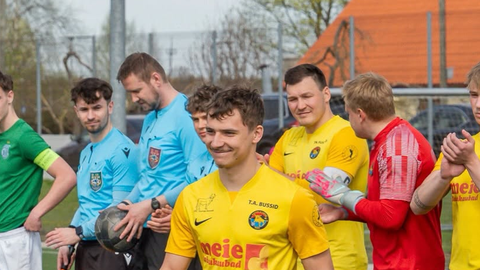 Tarva jalgpallur liitub FC Flora U21 meeskonnaga