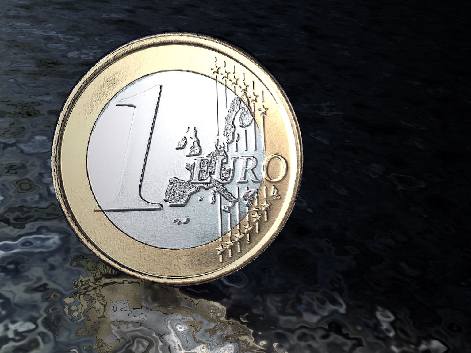 Монета евро.