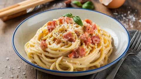 Praha algkooli pasta carbonara vallandas salmonelloosipuhangu – politsei kahtlustab kuritegu