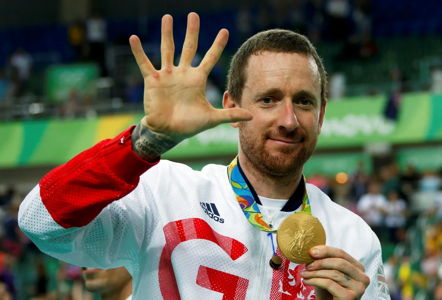 Rattasõidu olümpiavõitja Bradley Wiggins sõimas Disneylandis lapsi.