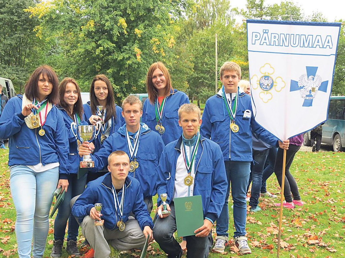 Pärnu-Jaagupis peetud üle-eestilistel noorkotkaste ja kodutütarde spordivõistlustel korjas kullakarva medaleid enim Pärnumaa noorte võistkond, võites viiest alast kolm ja pälvides sellega üldvõidu medali.