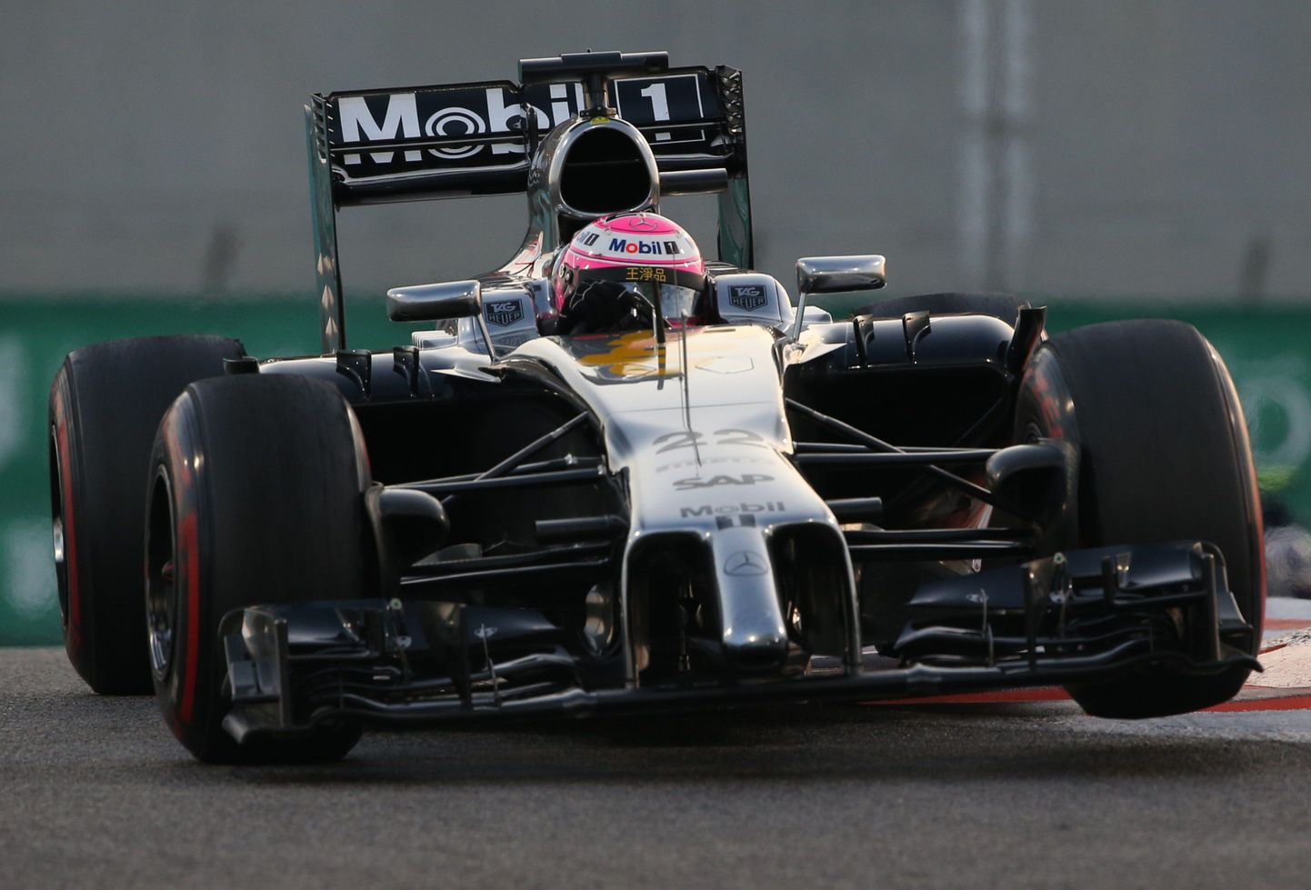 Jenson Button lõppenud hooajal.