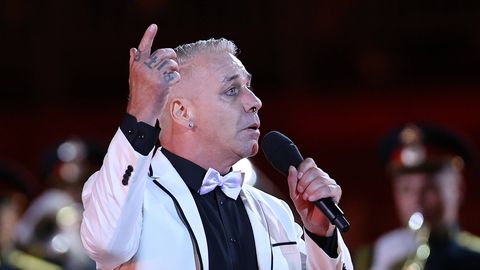Барабанщик Rammstein отреагировал на секс-скандал вокруг Тилля Линдеманна