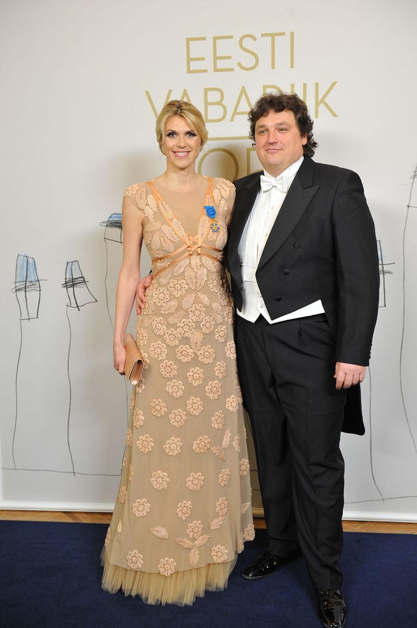 Riigikogu liige Urve Palo abikaasaga.