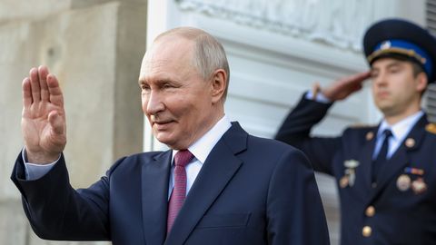 Bažas par atentātu pēc Hamenei scenārija: Kremlī atslēdz ap 