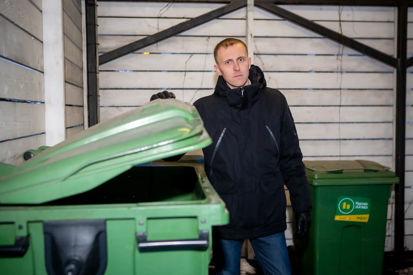 VÕRDSEM OLUKORD: Abivallavanem Kaarel Tang on rahul, et eraldi linna veopiirkonna kaotamine aitas vallas prügiveohindu ühtlustada.