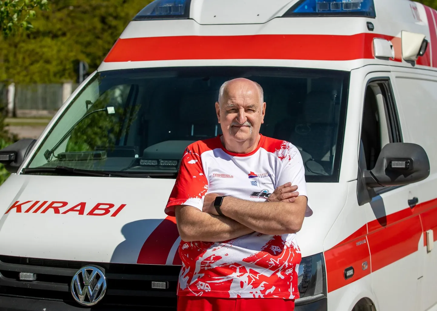 50 aastat kiirabis auto­juhina töötanud Jaan Hanssoni sõnutsi paneb ta ameti maha, kui tuleb tunne, et nüüd aitab.
