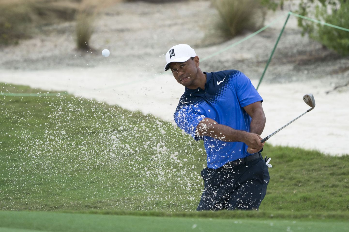 Tiger Woods lõpetab Hero World Challenge'il 10 kuud kestnud vigastuspausi.