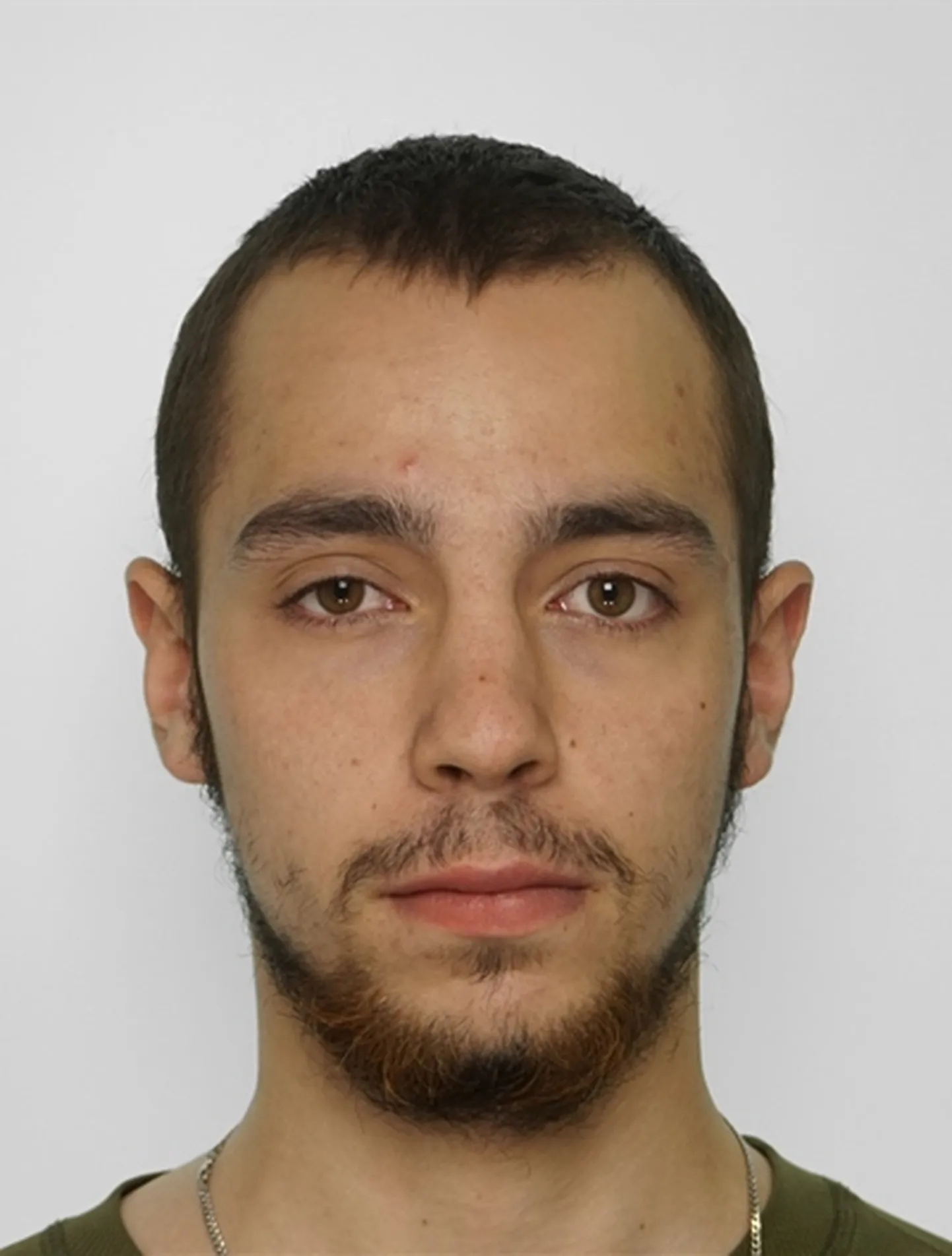 22-летний Алекс.